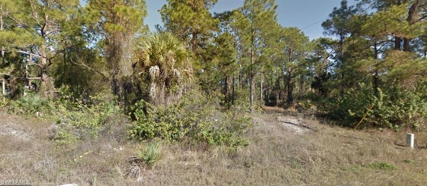Land ready for your Southwest Florida dream home! This quiet neighborhood is close to shopping, dining, and schools.