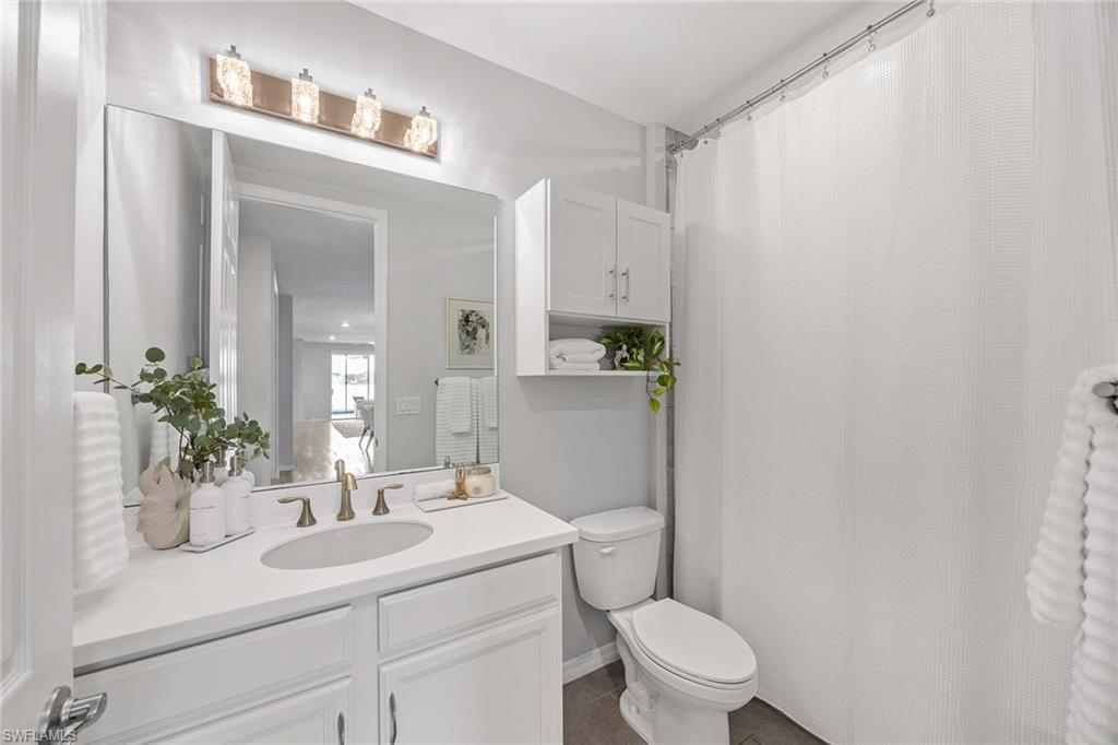 CORAL HARBOR - Residential Lease