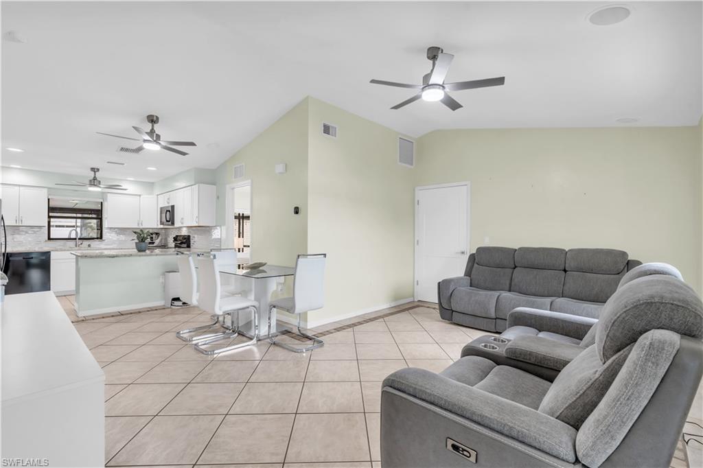 GOLDEN GATE CITY - Residential