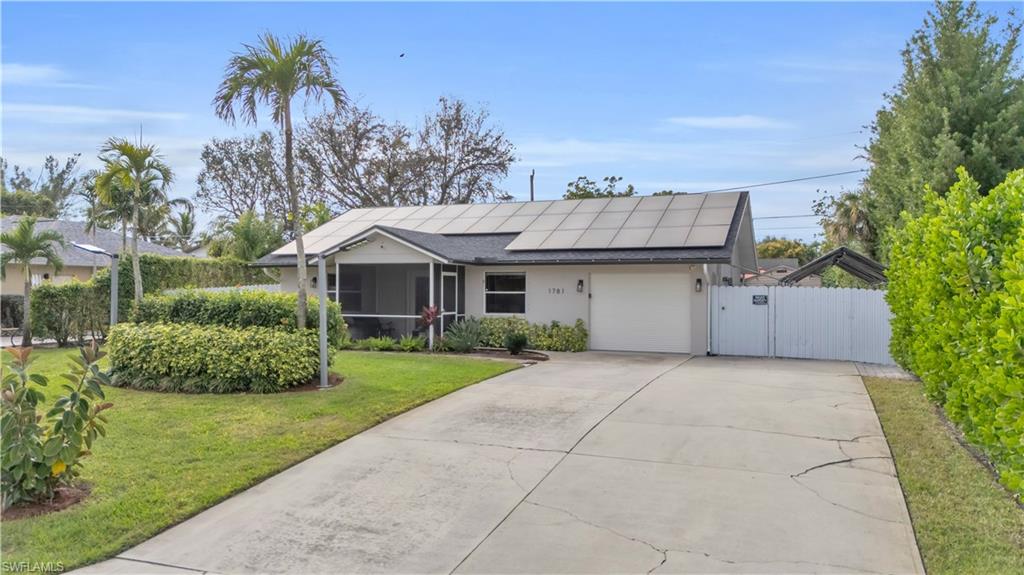 GOLDEN GATE CITY - Residential