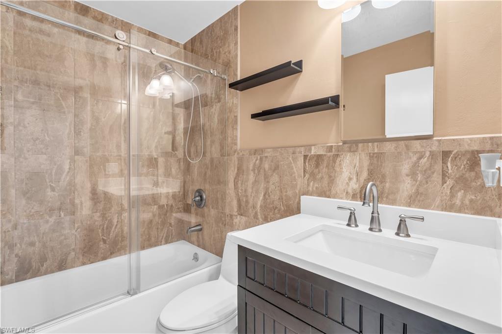 GOLDEN GATE CITY - Residential