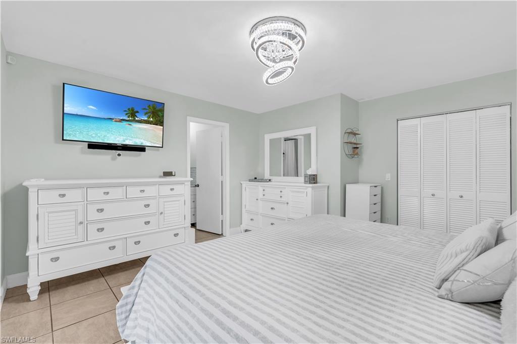 GOLDEN GATE CITY - Residential