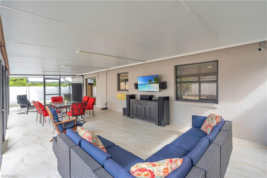 GOLDEN GATE CITY - Residential