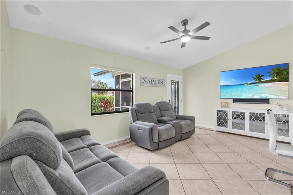 GOLDEN GATE CITY - Residential