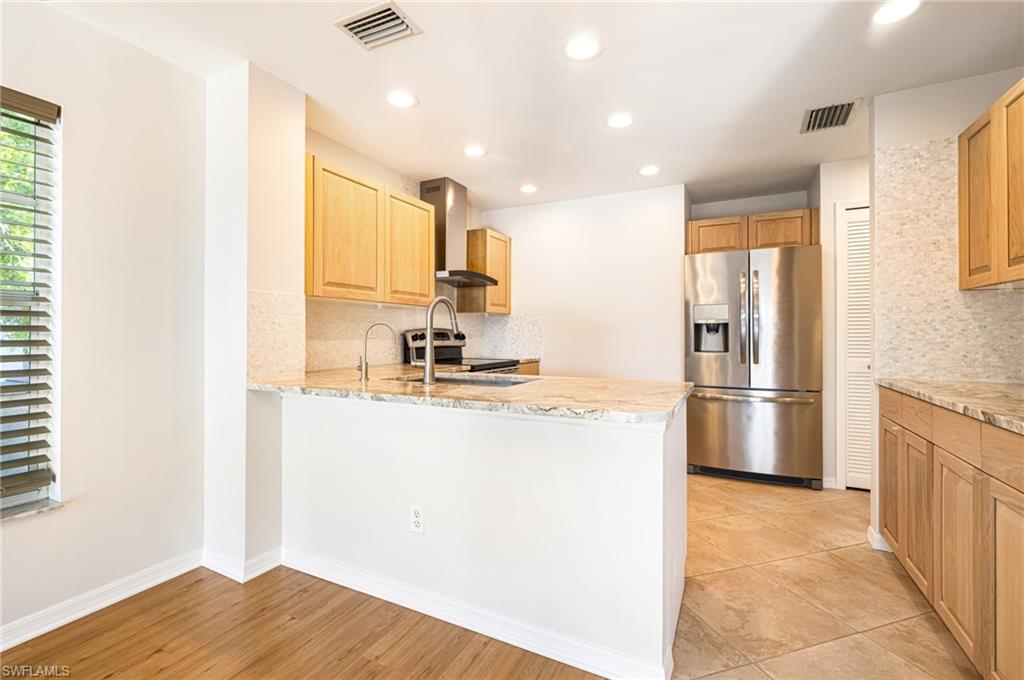 GRAND PALM VILLAGE - Residential