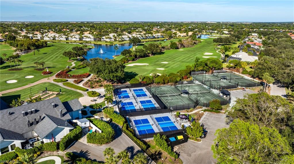 GRAND PALM VILLAGE - Residential