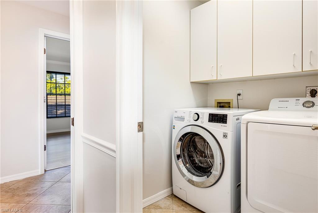 GRAND PALM VILLAGE - Residential