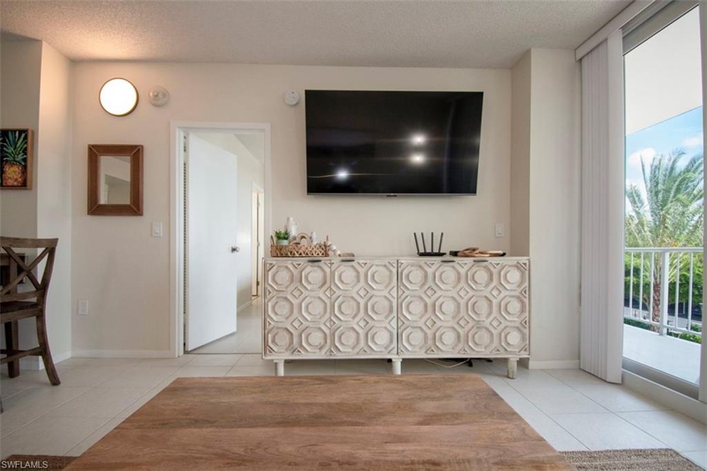 ADMIRALTY HOUSE - Residential