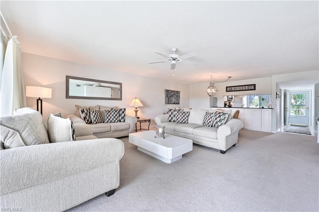 ANDOVER SQUARE - Residential