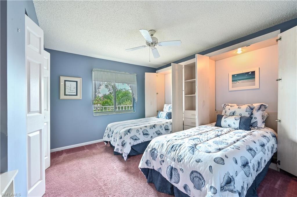 ANDOVER SQUARE - Residential