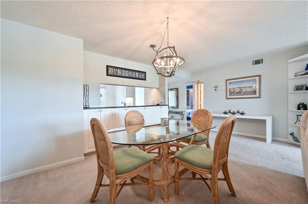 ANDOVER SQUARE - Residential