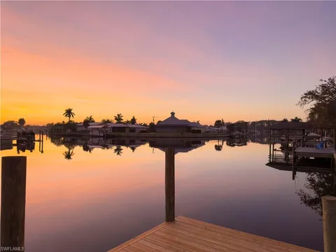 1966 Bahama Ave, Fort Myers, FL 33905 - MLS#: 225011257