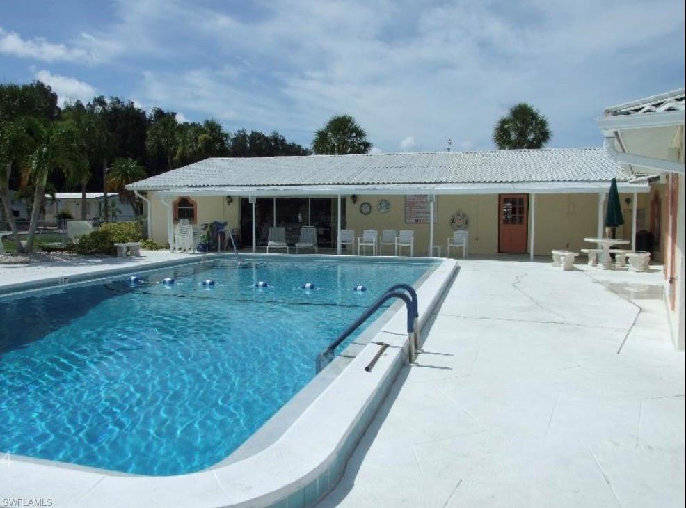 PINE ISLAND COVE - Land