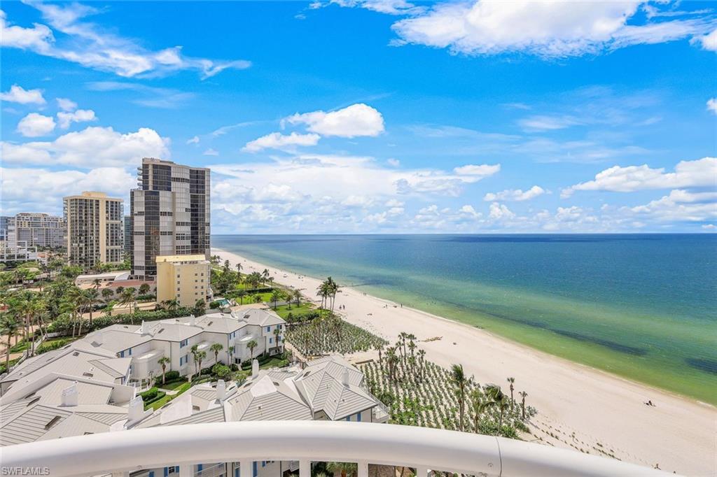 BEACH HOUSE AT NAPLES CAY - Residential