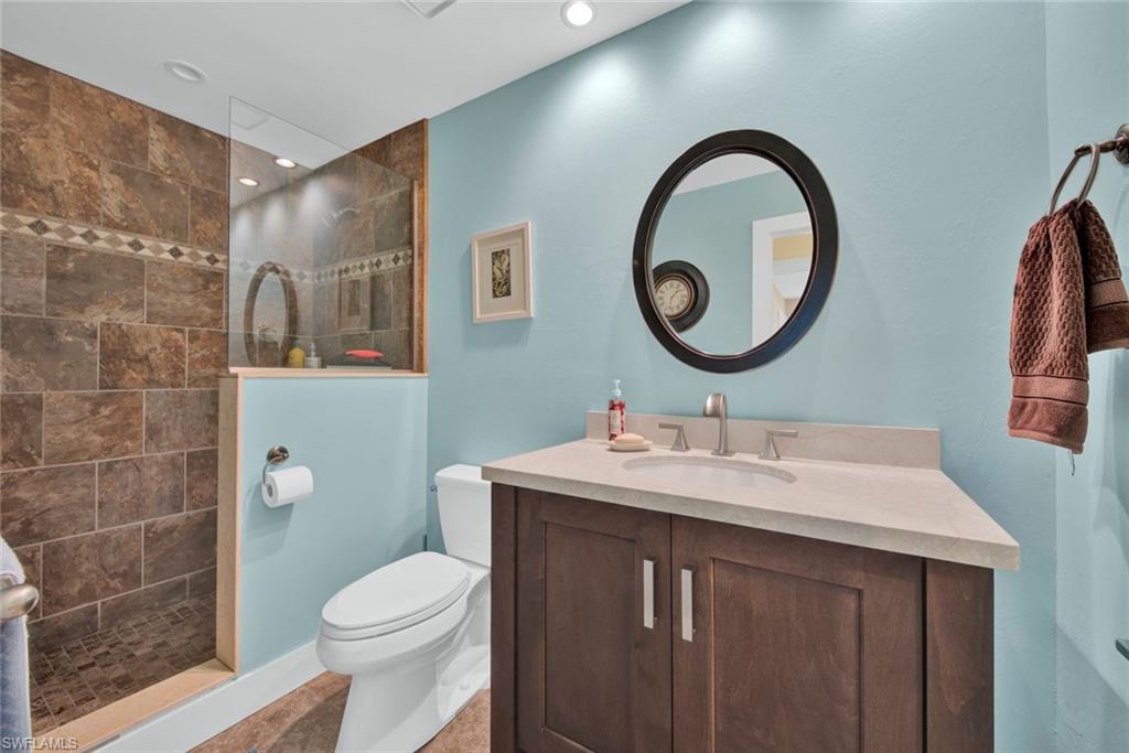 TEN MILE ANCHORAGE - Residential