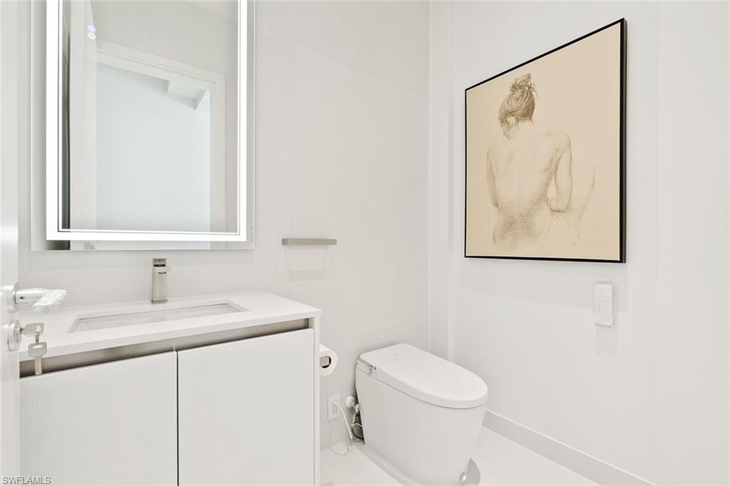 MARCO BEACH - Residential