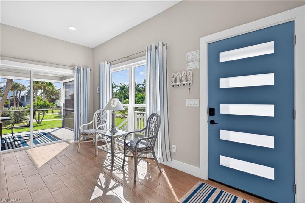 GULF ISLAND MANOR - Residential