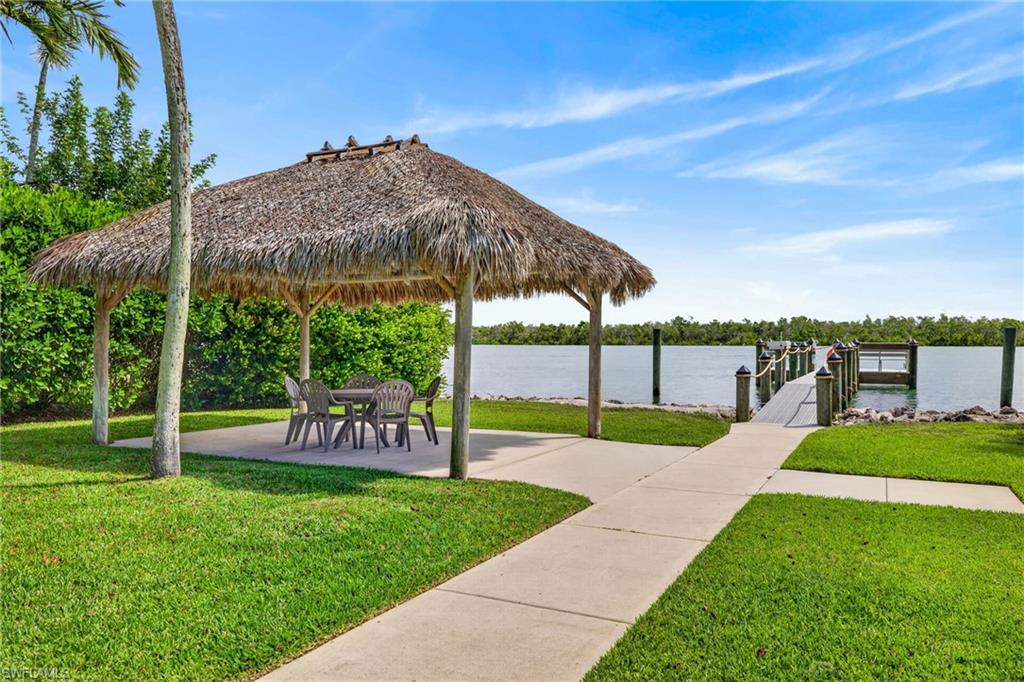 GULF ISLAND MANOR - Residential