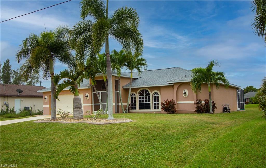 CAPE CORAL - Residential