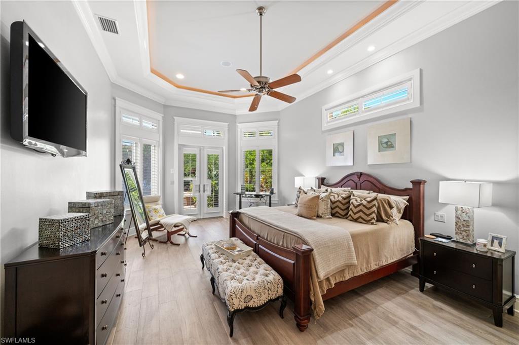 OLDE NAPLES - Residential