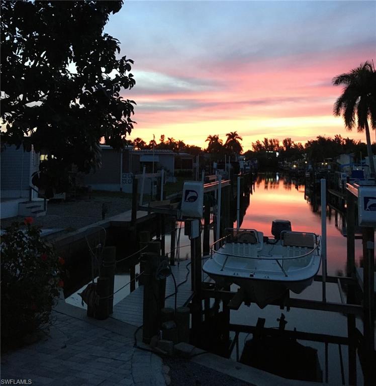 BAYSIDE ESTATES - Land