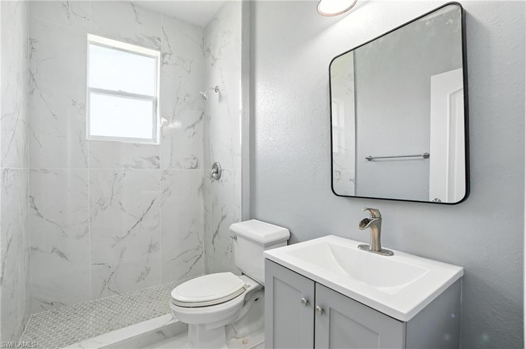 REFLECTION LAKES - Residential