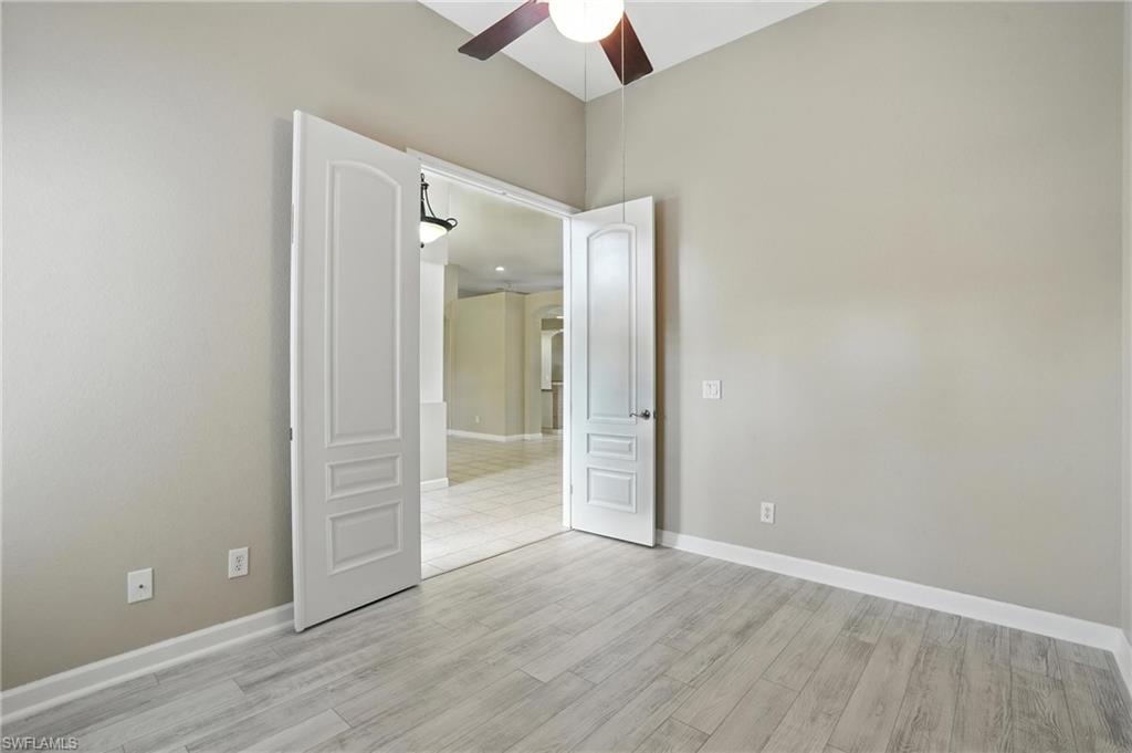 REFLECTION LAKES - Residential