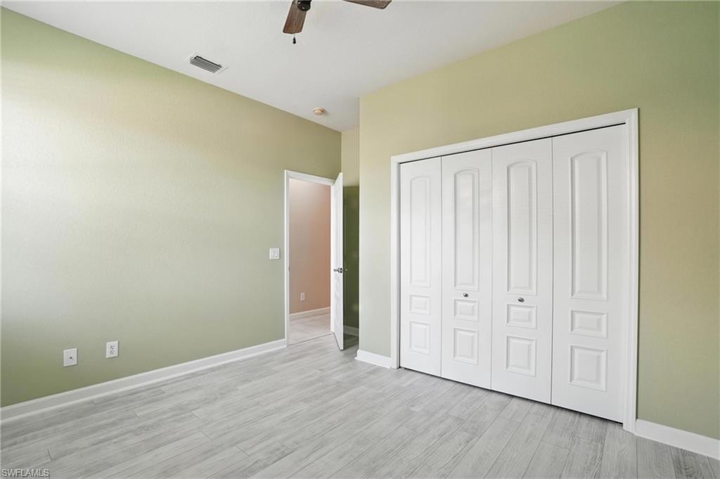 REFLECTION LAKES - Residential