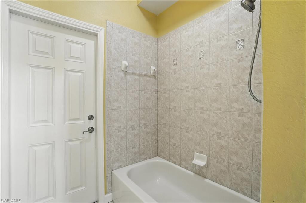 REFLECTION LAKES - Residential