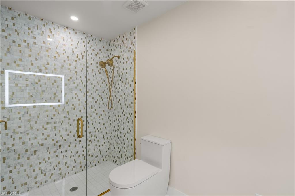 OVERIVER SHORES - Residential