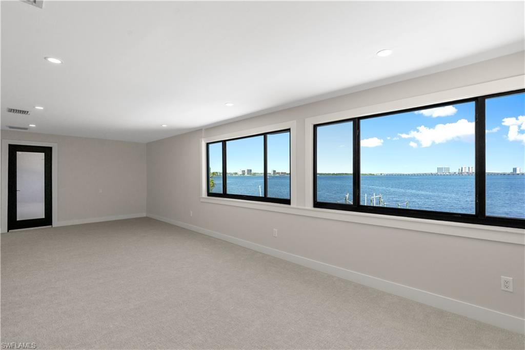 OVERIVER SHORES - Residential