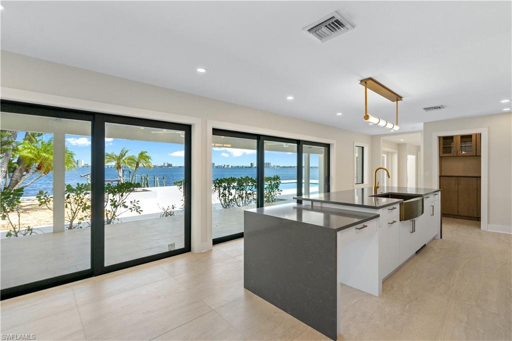 OVERIVER SHORES - Residential