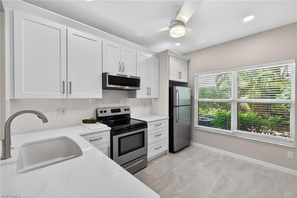 VILLAGES AT EMERALD BAY - Residential