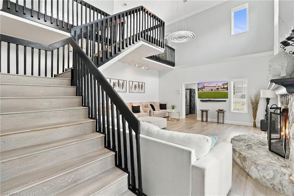 130 1st ST NW