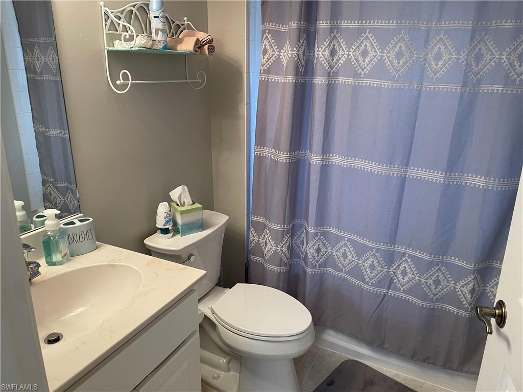 AQUAMARINE AT SUNSTONE - Residential Lease