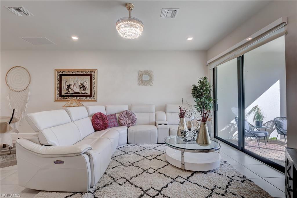 DEL WEBB - Residential