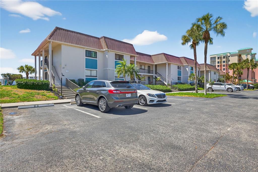 ESTERO ISLAND YACHT &  RACQUET CLUB CONDO - Residential