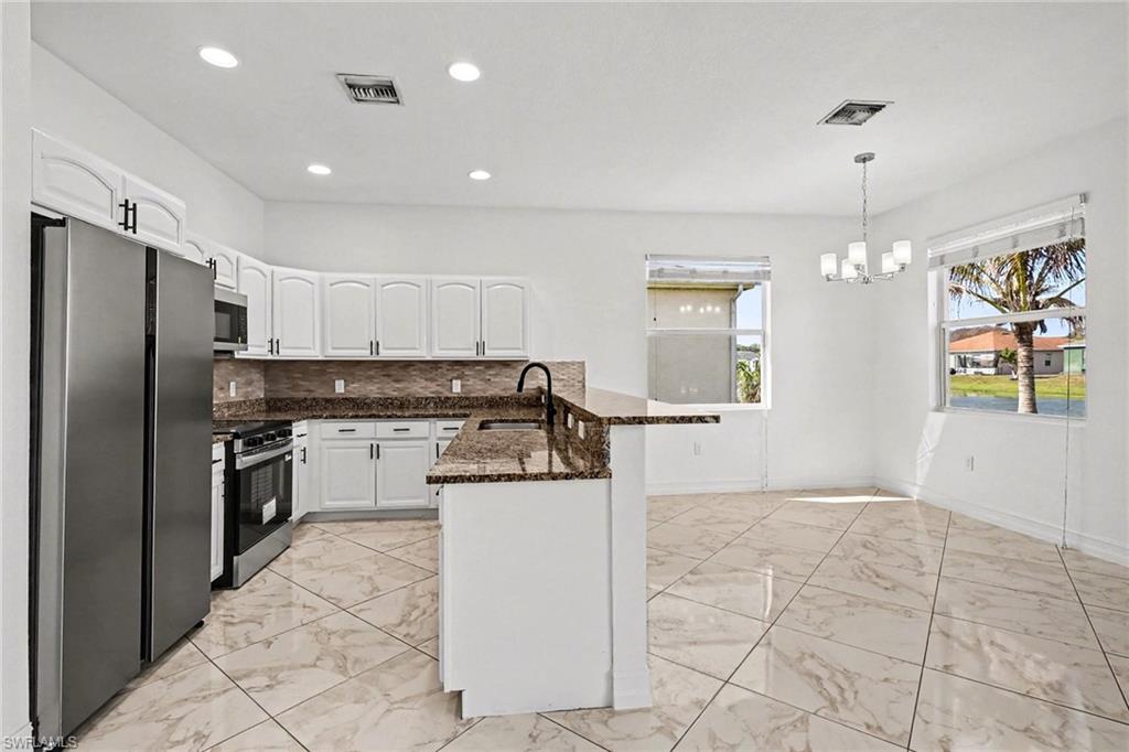 ARROWHEAD RESERVE - Residential