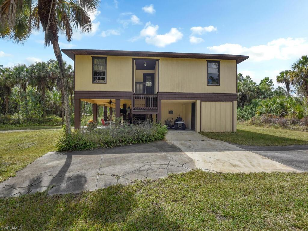 GOLDEN GATE ESTATES - Residential