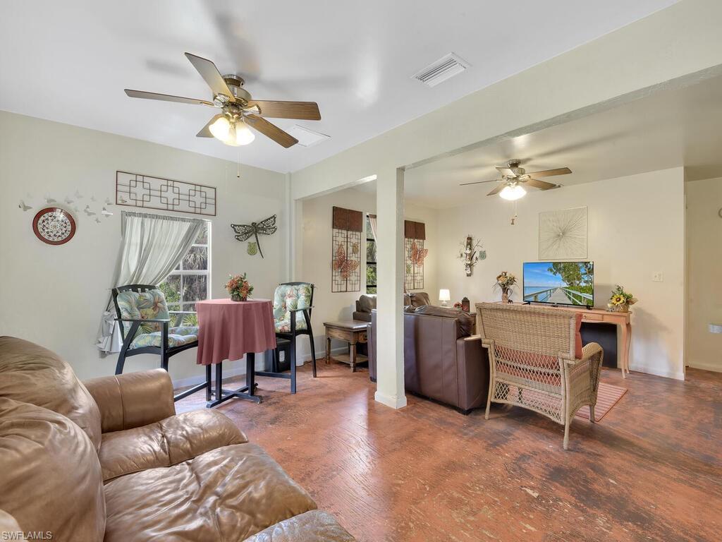 GOLDEN GATE ESTATES - Residential