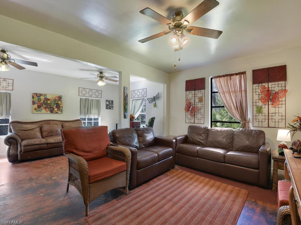 GOLDEN GATE ESTATES - Residential