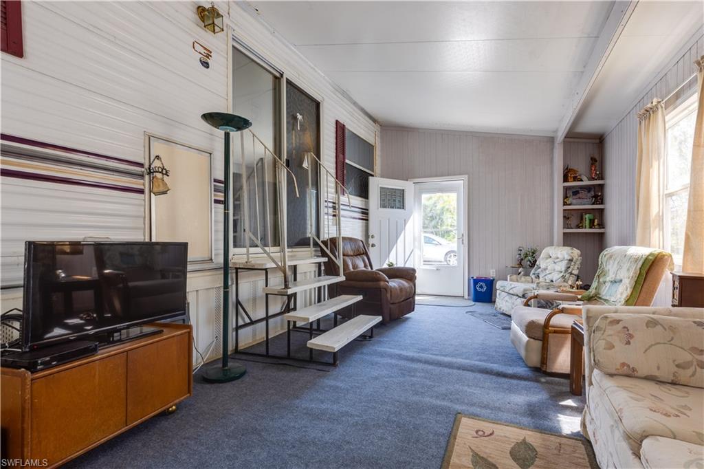 IMPERIAL WILDERNESS - Residential