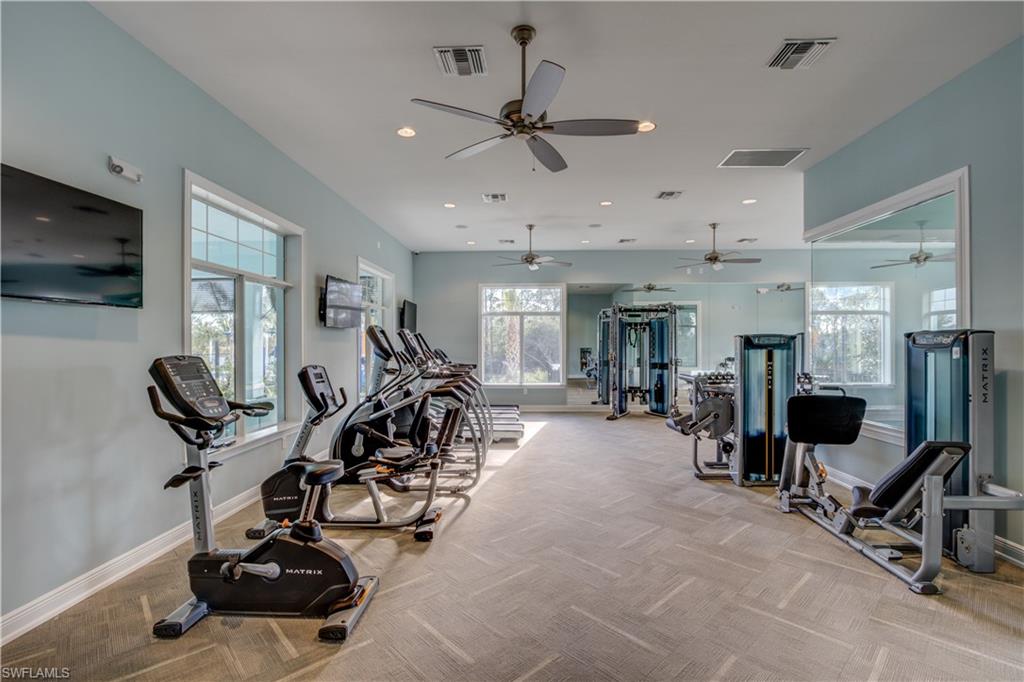 ENTRADA - Residential