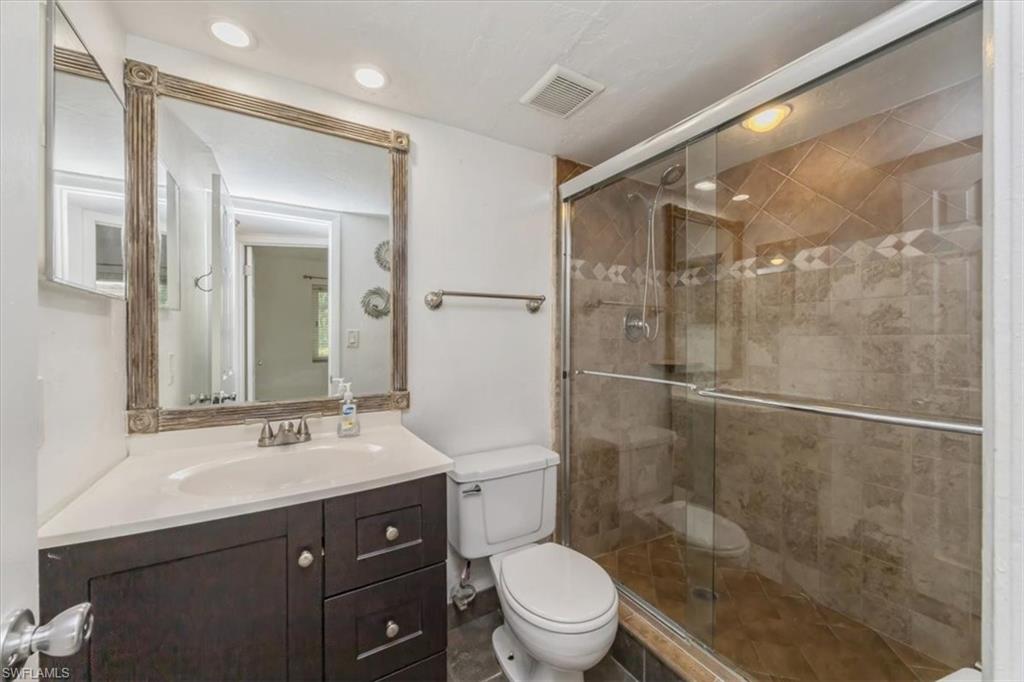 FOREST LAKES GOLF AND TENNIS CLUB - Residential