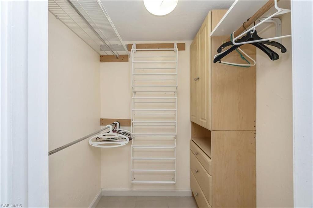 FOREST LAKES GOLF AND TENNIS CLUB - Residential