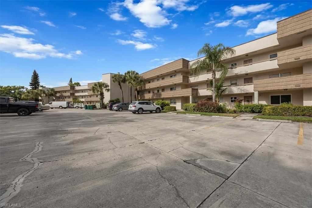 FOREST LAKES GOLF AND TENNIS CLUB - Residential