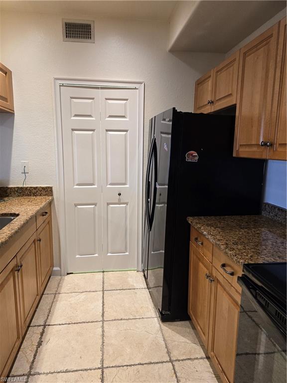 BELLA CASA - Residential Lease