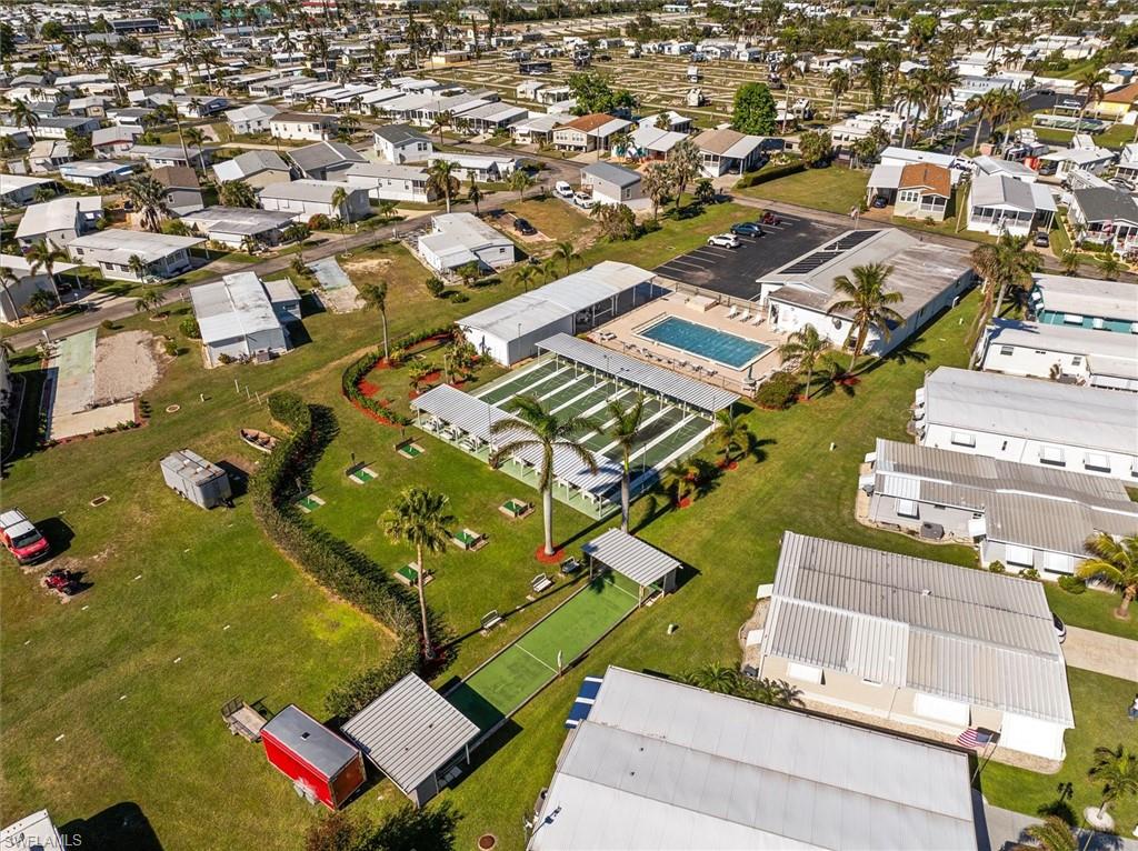 THUNDERBIRD MOBILE HOMES - Land