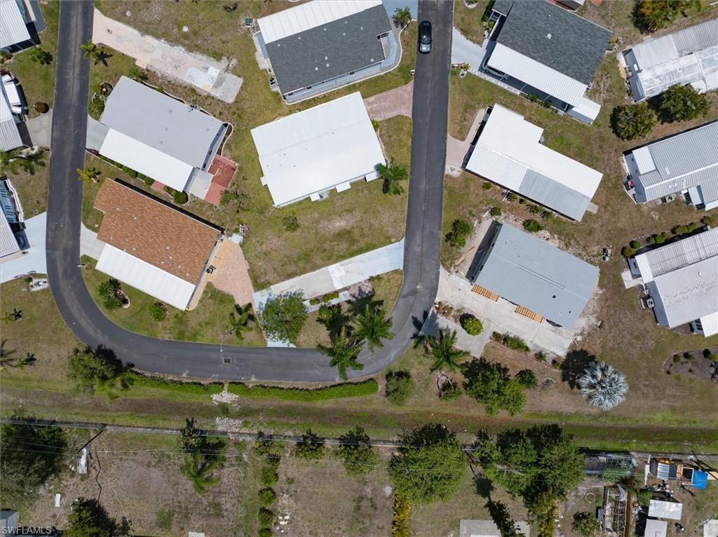 THUNDERBIRD MOBILE HOMES - Land