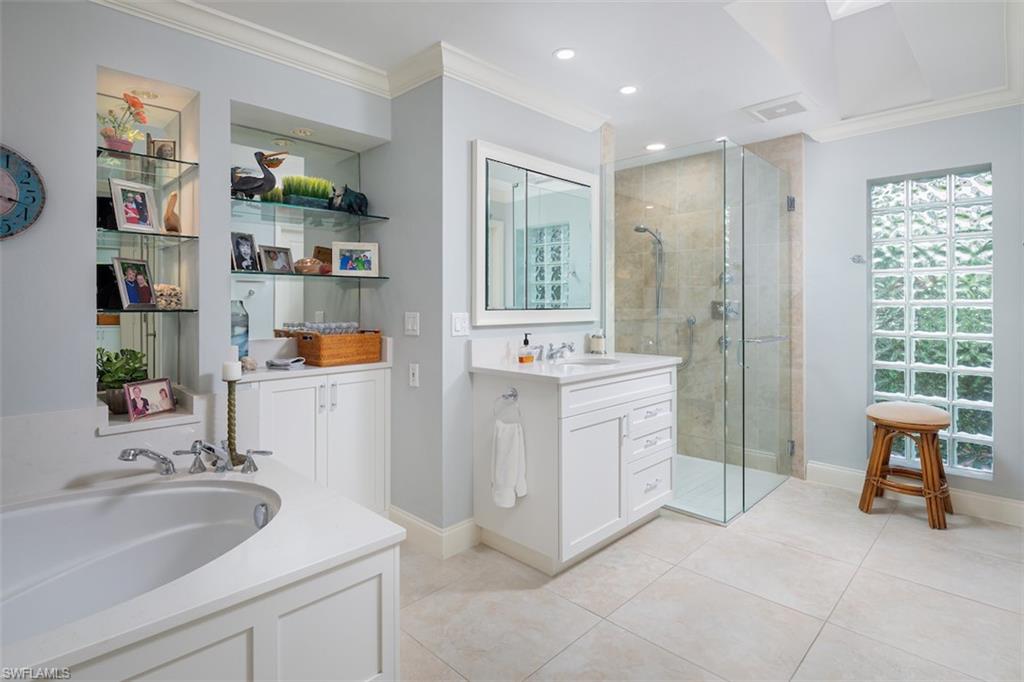 PINECREST AT PELICAN BAY - Residential